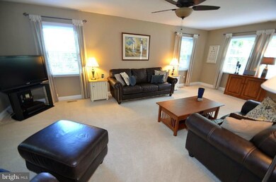 1715 Tedbury St, Crofton, MD 21114 - photo 3