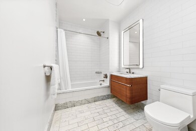 Greenwich West unit 17 C, New York, NY 10014 - photo 6