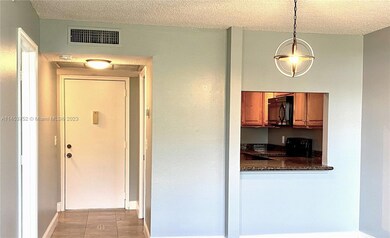 9460 Live Oak Place unit 408, Davie, FL 33324 - photo 4