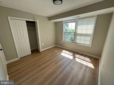 3817 Swann Rd unit 302, Suitland, MD 20746 - photo 7