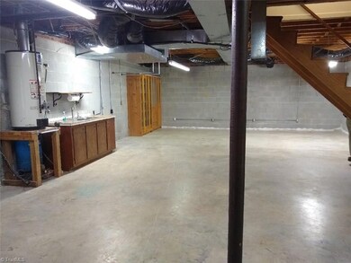 2244 N Asheboro School Rd, Asheboro, NC 27203 - photo 5