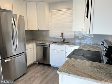 13101 Ovalstone Ln, Bowie, MD 20715 - photo 4