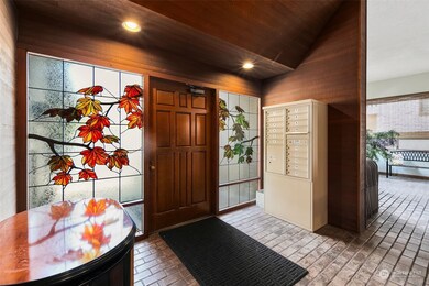 1070 5th Ave S unit 207, Edmonds, WA 98020 - photo 4