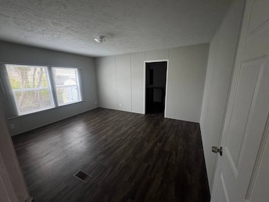 5854 Sterwerf Dr, Cleves, OH 45002 - photo 3