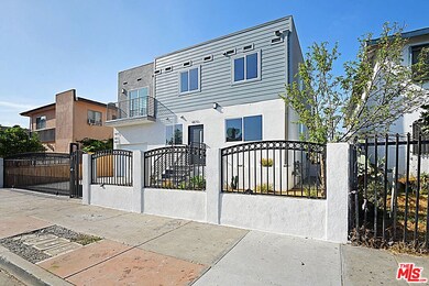 4830 Saturn St, Los Angeles, CA 90019 - photo 2