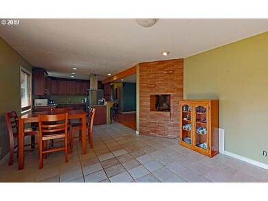 Kitchen/Family Room