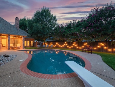 700 Green Meadow St N, Colleyville, TX 76034 - photo 2