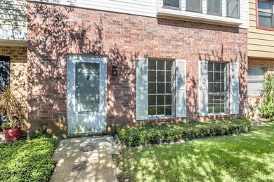 1320 B Dulles