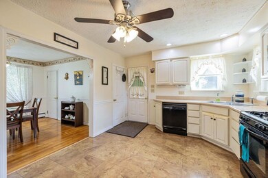 9 Tasker St, Saco, ME 04072 - photo 4