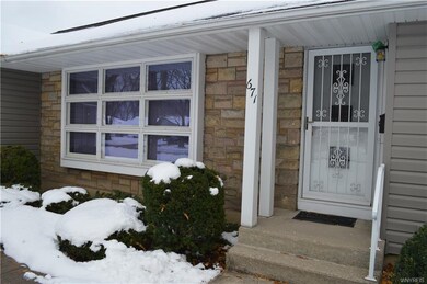 671 Treichler St, North Tonawanda, NY 14120 - photo 2