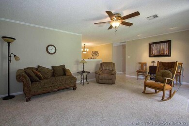 Family Room w/New Carpet, Crown Mouldings & Ceilin