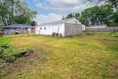 780 Basswood Rd, Columbus, OH 43207 - photo 6