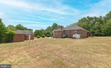 16304 Mckendree Rd, Brandywine, MD 20613 - photo 5