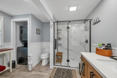 387 N Main St, Wolfeboro, NH 03894 - photo 4