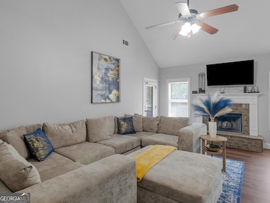 601 Amerigo Ct, Locust Grove, GA 30248 - photo 4