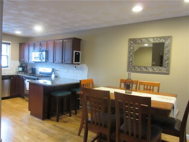 The kitchen and dining area are great for entertai