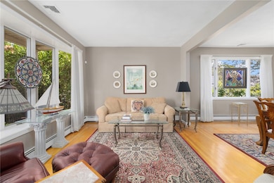 210 Wardlaw Ave, Providence, RI 02908 - photo 6