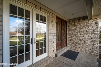 6004 Waterfall Way-6