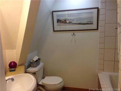 995 N Magpie Cir, Midway, UT 84049 - photo 7