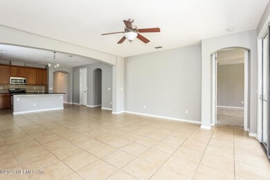 003-photo-living-room-12822050