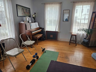 108 Maple St, Hopkinton, NH 03229 - photo 7