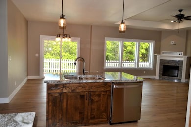 2181 SE Wyndham Way, Grants Pass, OR 97527 - photo 7