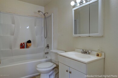 Unit B bathroom