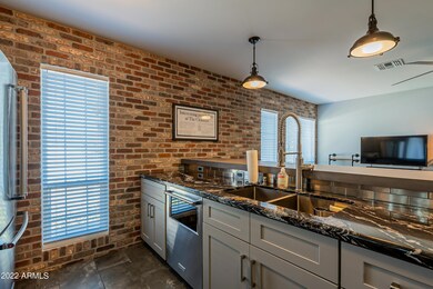 Kitchen 4