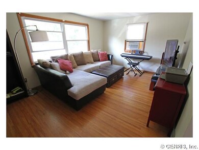 Living Room Apartment 2