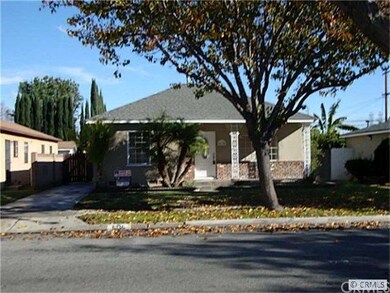 Fall In love at the curb!