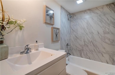 538 Linwood Ave unit 8, Buffalo, NY 14209 - photo 6