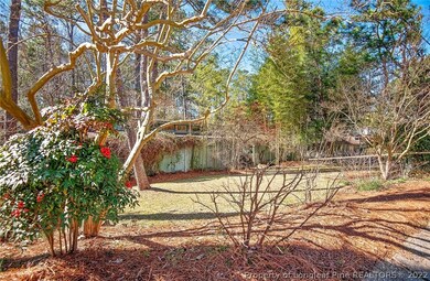 2533 Mirror Lake Dr, Fayetteville, NC 28303 - photo 3