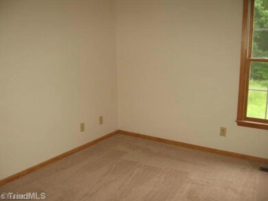 4143 Oak Grove, Asheboro, NC 27205 - photo 6