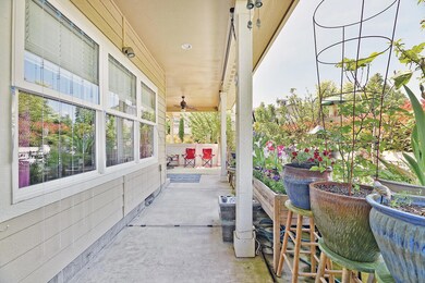 732 Golden Peak Dr, Central Point, OR 97502 - photo 6