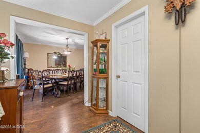 384 River North Blvd-04894