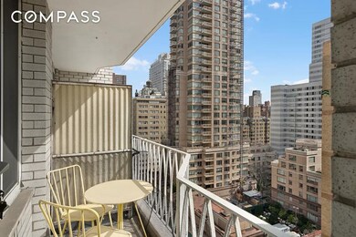 The Frost House unit 15F, New York, NY 10065 - photo 4