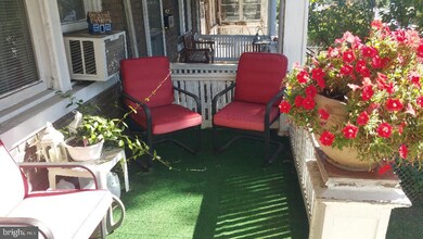 646 Franklin St NE, Washington, DC 20017 - photo 3