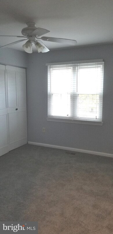 2436 Hyannis Ln, Crofton, MD 21114 - photo 6