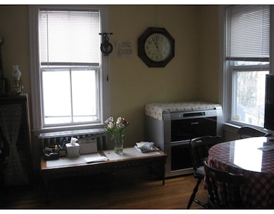 14 Maple Ave, Newton, MA 02458 - photo 7