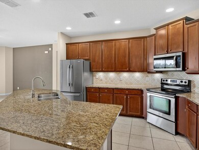 1822 Trophy Bass Way, Kissimmee, FL 34746 - photo 6