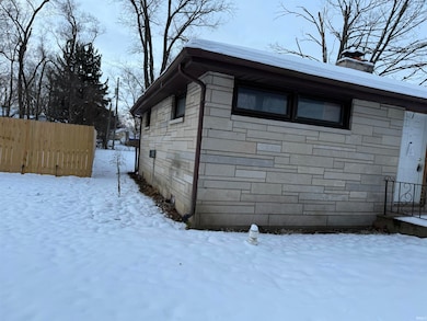 3021 W 26th St, Muncie, IN 47302 - photo 2