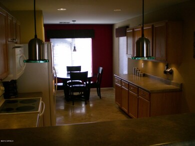 Kitchen - Breakfast Area