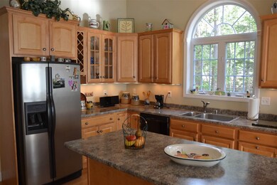 5 Greenleaf Dr, Wolfeboro, NH 03894 - photo 2