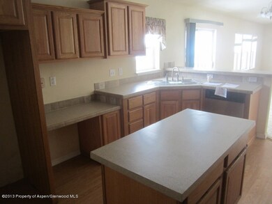 1044 Hudack Cir, Craig, CO 81625 - photo 6