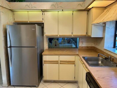 8625 Flamingo Dr unit D, Boca Raton, FL 33496 - photo 6