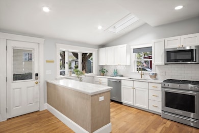 217 Merrimac St unit 1, Newburyport, MA 01950 - photo 2