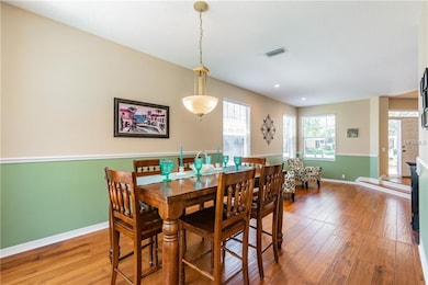 554 Lakewood Dr, Oldsmar, FL 34677 - photo 5