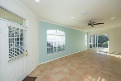 Note the crown molding - it is in every room of th