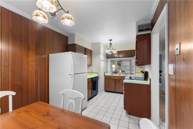 638 Robinwood Dr unit 159, Pittsburgh, PA 15216 - photo 6