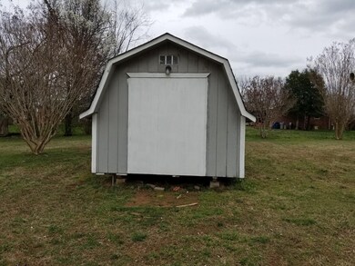 408 Perfection Dr, Shelbyville, TN 37160 - photo 4